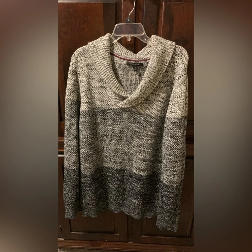 Banana Republic XL Cowl Sweater Men Sweatshirt White Black Grey Christmas fall